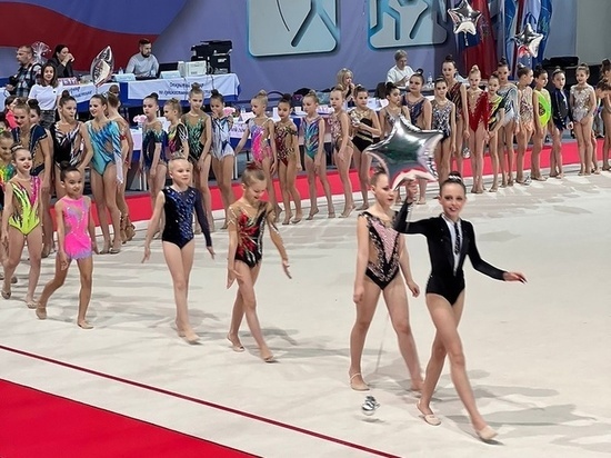 Гимнастки из Серпухова завоевали 28 медалей на турнире в Раменском
