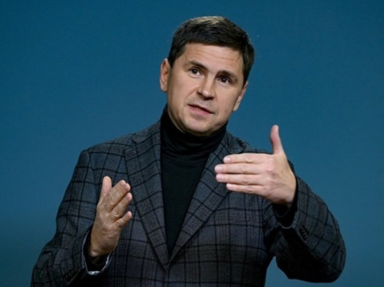 Подоляк отверг причастность Киева к атаке на флот России