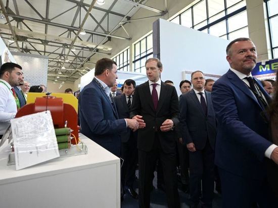 Евгений Куйвашев презентовал Свердловскую область на Иннопроме в Ташкенте