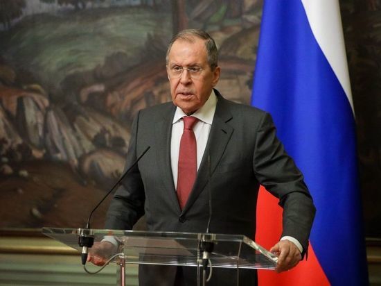 Лавров: НАТО сплотила Российскую Федерацию