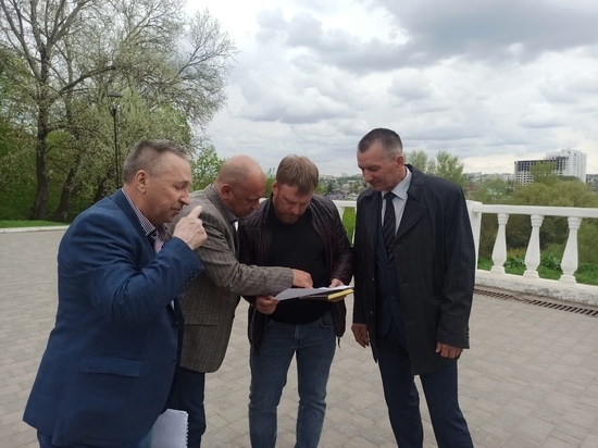Орловский депутат недоволен темпами работ по благоустройству сквера «Дворянское гнездо»
