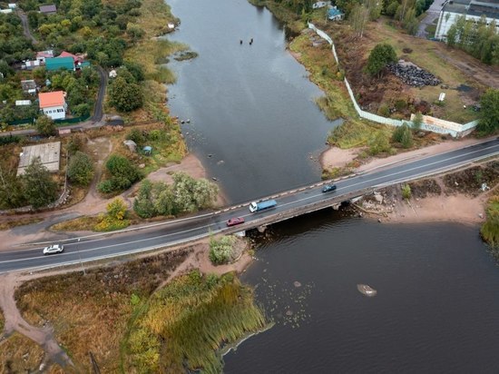 Участок дороги в Выборге со старым мостом начнут ремонтировать 10 мая