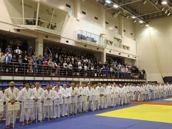 В чемпионате МВД России по дзюдо в Анапе участвуют около 400 спортсменов
