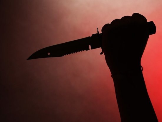 Жительница брянской Дубровки ударила мужа ножом в живот