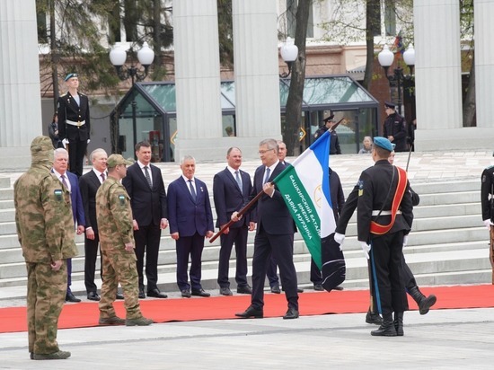 «Возвращайтесь в том же составе»: в Уфе проводили четвертый батальон