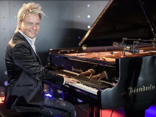 «Самый быстрый пианист мира» даст единственный концерт в Алматы