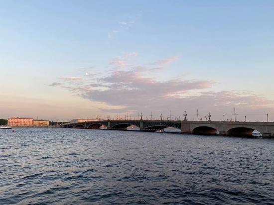 Первомай отменит разводку мостов в Петербурге