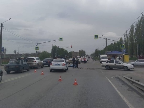 На трассе под Новошахтинском водитель на «Дэу Нексии» насмерть сбил мотоциклиста