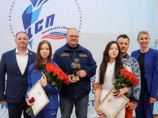 Губернатор Пензенской области поздравил самбистов с соревнованиями