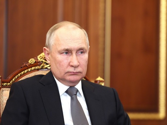 Путин: Россия будет последовательно идти вперед к намеченным высоким и большим целям