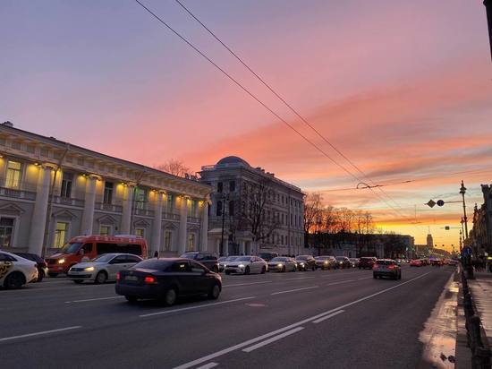 «Холодно, местами кратковременные осадки»: синоптик Леус рассказал о погоде в Петербурге 29 апреля