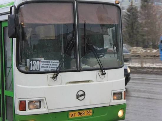 В Пензе водители 130 автобусов игнорируют пассажиров