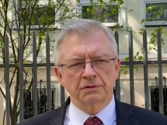 Посол Андреев: российская школа в Варшаве продолжит работу в другом помещении