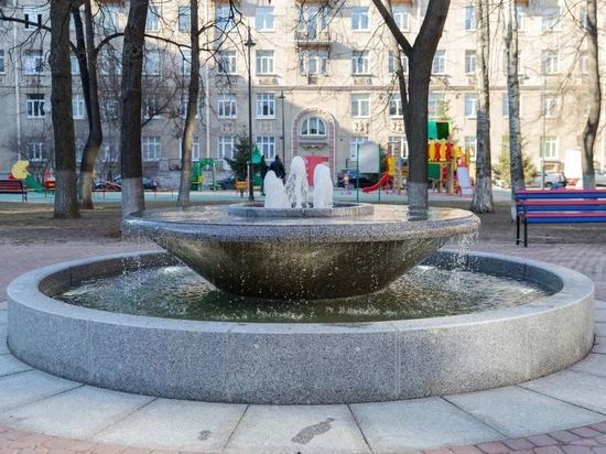 Пять фонтанов запустили в Петербурге после реконструкции