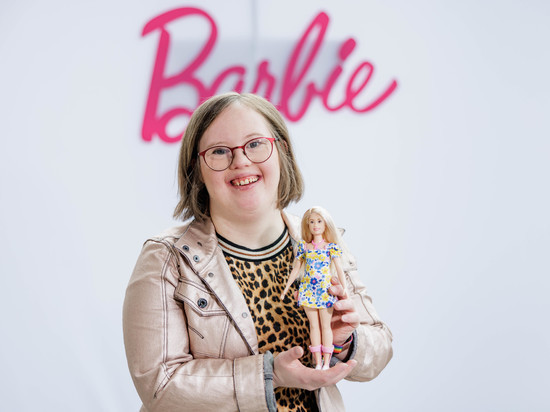 В магазинах Германии появилась первая Барби с синдромом Дауна