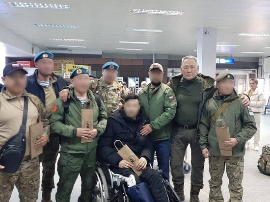 Из зоны СВО в Якутск прибыли 13 военноcлужащих
