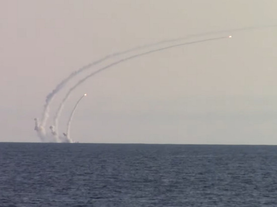 The head of the Mykolaiv region police reported that a salvo of 100 rockets is possible