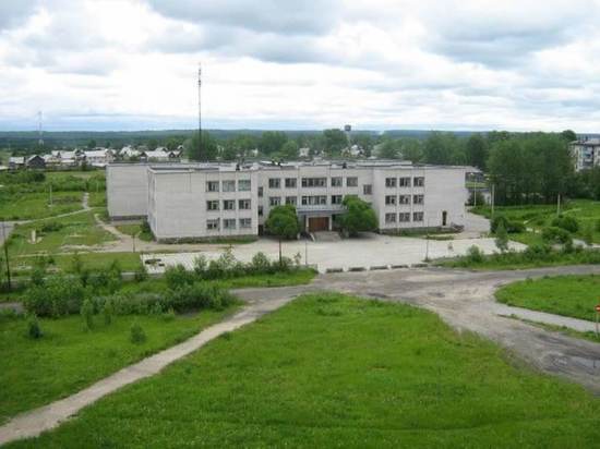 Школы Пудожа закрыли на ремонт
