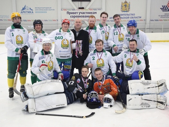 Архангельский «Сириус» признан чемпионом Поморья по мини-хоккею с мячом
