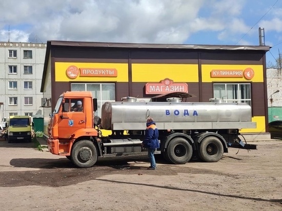 Жители деревни Чечулино Новгородского района остались без воды из-за аварии
