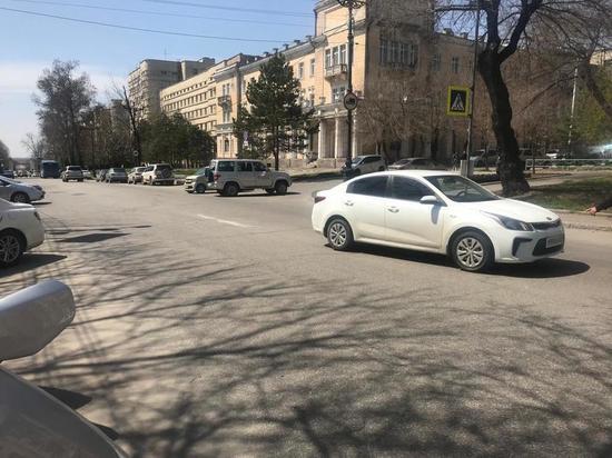 Десятилетнюю девочку сбили на пешеходном переходе в Хабаровске