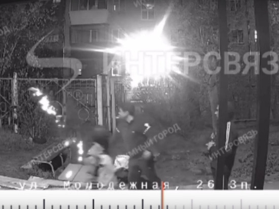 Жителей многоквартирного дома в Миассе напугал ночной взрыв во дворе
