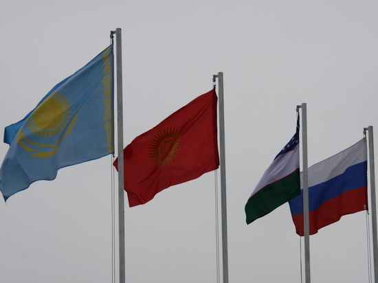 Запад крайне «не доволен» торговыми отношениями стран Центральной Азии с Россией