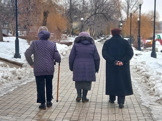 За два месяца чуть менее десяти процентов пенсионеров ДНР подали заявление на пересмотрение пенсий