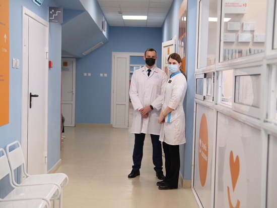 В Волгограде и области ввели новые меры поддержки врачей и медсестер