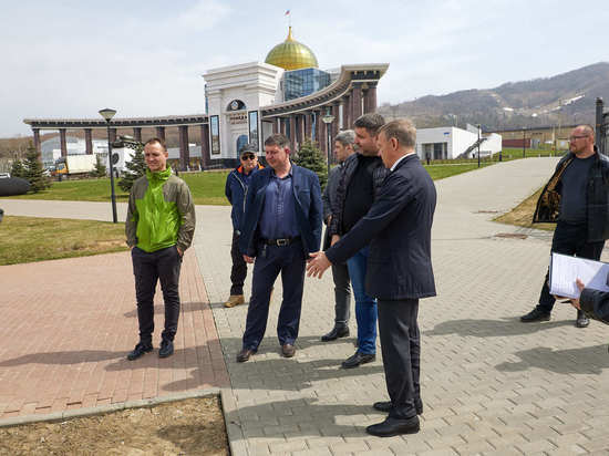 Мэр проверил готовность Южно-Сахалинска к празднованию 9 мая