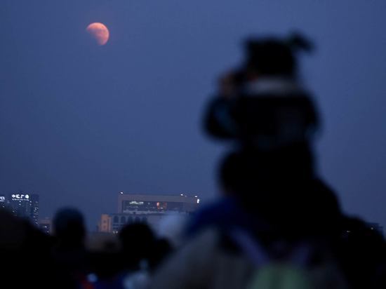 Астрономы рассказали, как и где смотреть на лунное затмение 5 мая0