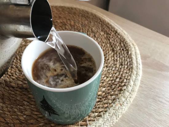 HuffPost: эксперт в кофе Кейт Джонстон советует добавить в кофе соль для улучшения вкуса