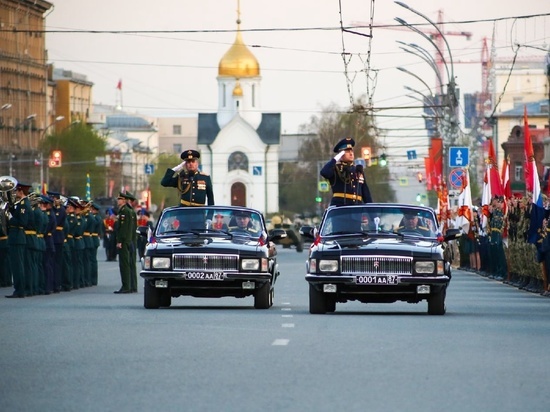 Парад Победы 9 мая 2023 в Новосибирске: прямая трансляция с площади Ленина