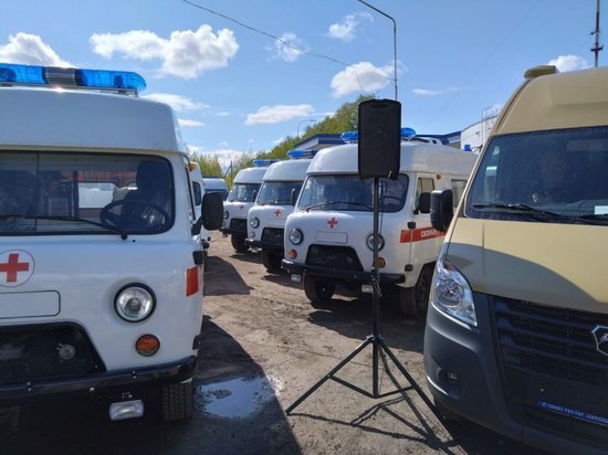 Новая партия машин скорой помощи поступила в Псковскую область