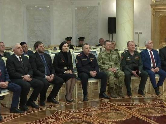 Глава республики Махмуд-Али Калиматов заверил, что в регионе будут помогать семьям бойцов и оказывать необходимую им помощь.