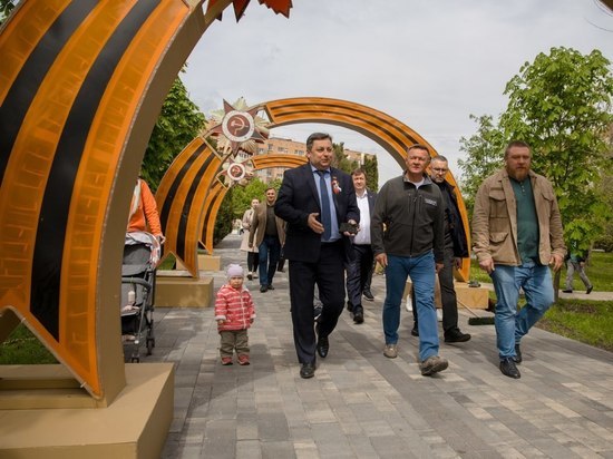 В Курской области реконструируют Сквер Воинской славы и аллею имени Варичева
