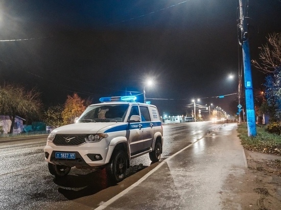 В Тверской области мужчине, который оплатил покупки чужой картой, «светит» срок