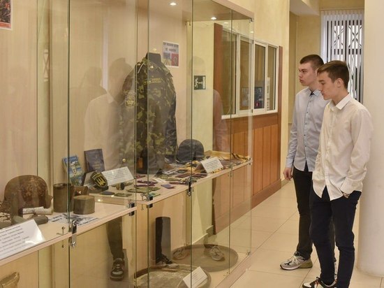 В преддверии Дня Победы в Рязани открыли выставку артефактов ВОВ и СВО