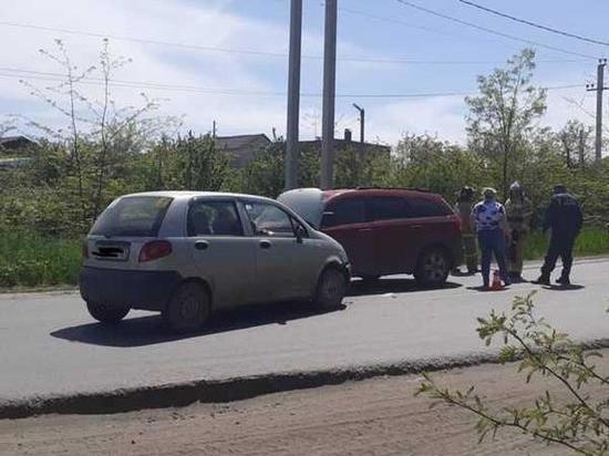 В Новочеркасске в ДТП с легковушкой пострадала пенсионерка