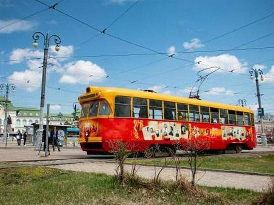 Трамвай с портретами героев Великой отечественной войны запустили в Хабаровске