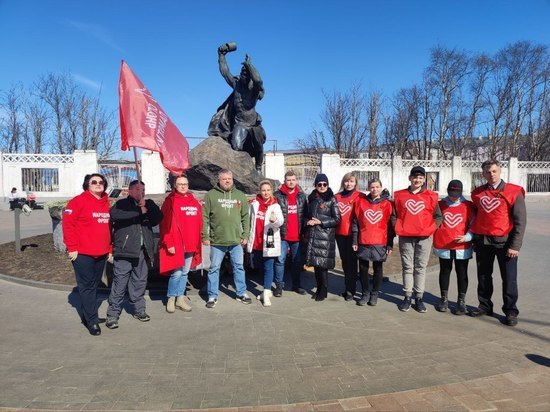 В Заполярье доставили частицу Вечного огня с Могилы Неизвестного Солдата