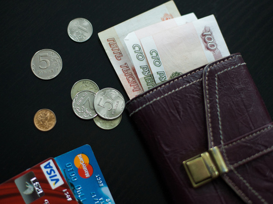 Мошенники обманули боровичанку на 2,5 миллиона рублей