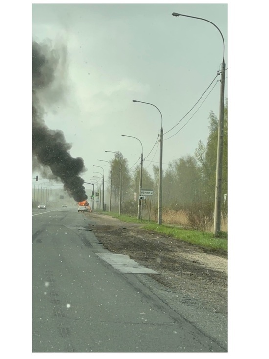 В Ярославле девушка-водитель чуть не сгорела в авто