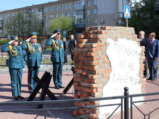 Торжественное мероприятие в честь 78-й годовщины Великой Победы прошло на Аллее славы спасателей в Иванове