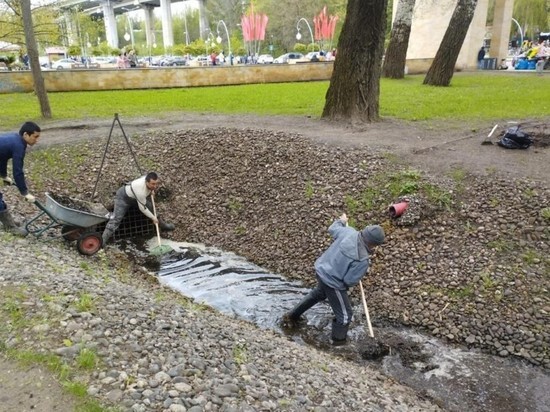 В Воронеже ищут подрядчика, который составит проектно-сметную документацию для установки в Центральном парке системы водоотведения для родников