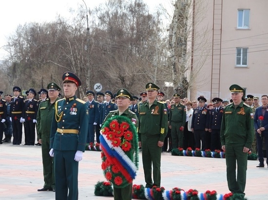 В Кызыле 8 мая прошел митинг у мемориала Победы