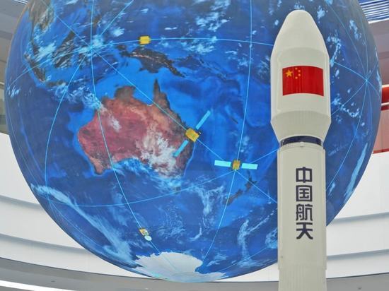 «Таинственный» китайский космический корабль вернулся на Землю