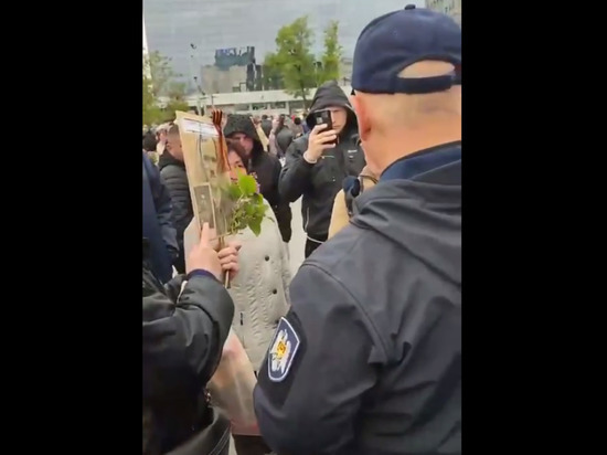 В Молдавии полиция начала штрафовать празднующих 9 мая за ношение георгиевской ленты