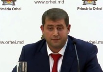 Глава молдавской оппозиционной партии "Шор" Илан Шор заявил, что полиция страны не имела права штрафовать граждан за ношение георгиевской ленты