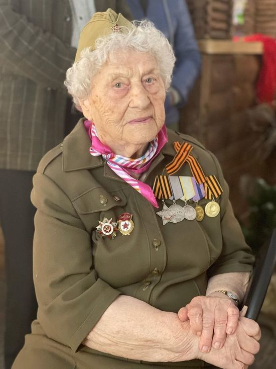 Освобождавшая Воронеж «железная» 101-летняя бабушка поздравила всех с Днем Победы